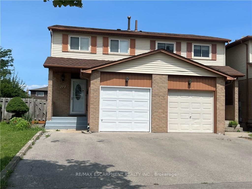 277 Macintosh Dr