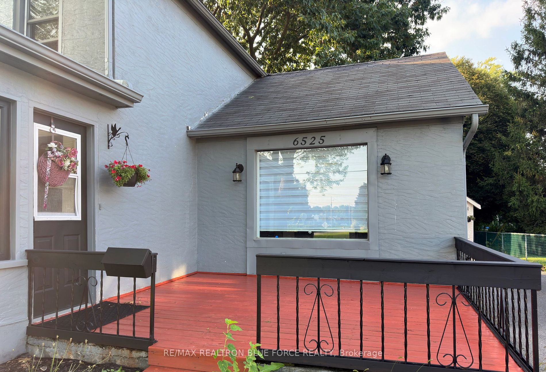 6525 O'Neil Street
