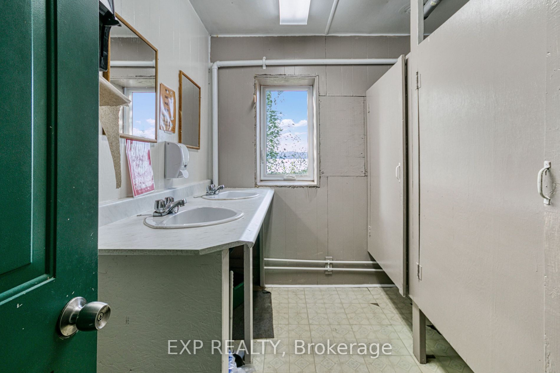 Listing X6768602 - Large Photo # 28