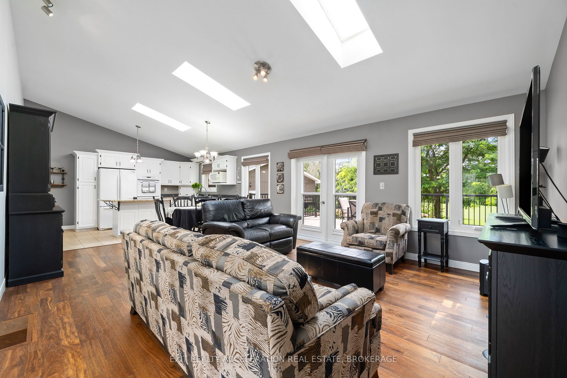 199 Little Creek Rd