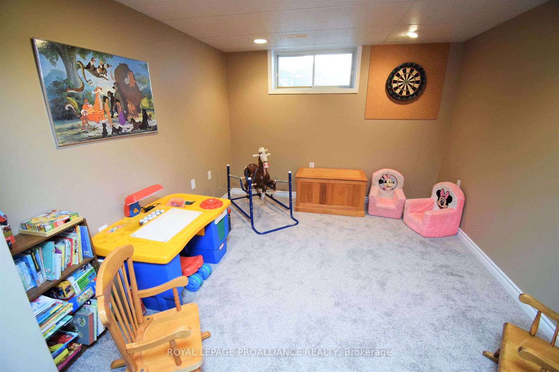 42 Forchuk Cres