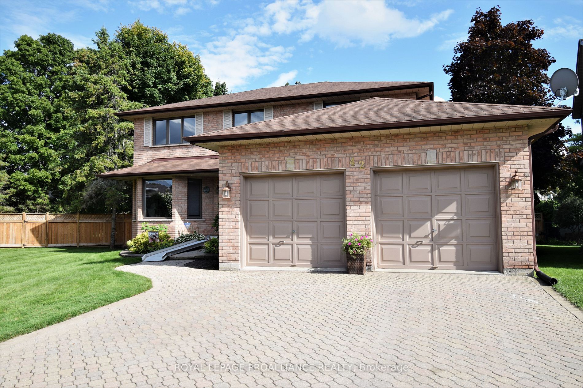 42 Forchuk Cres