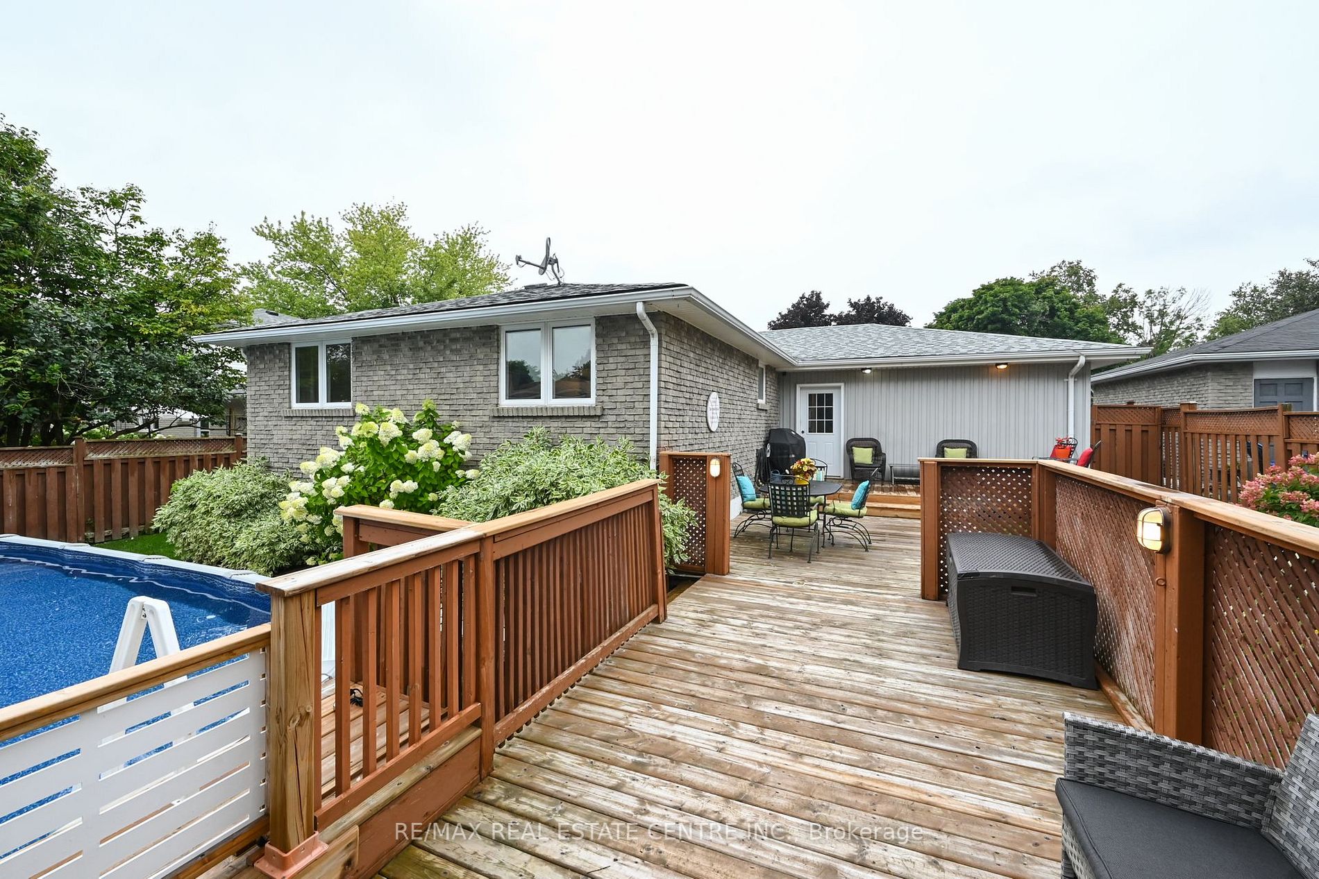 27 Spruyt Avenue