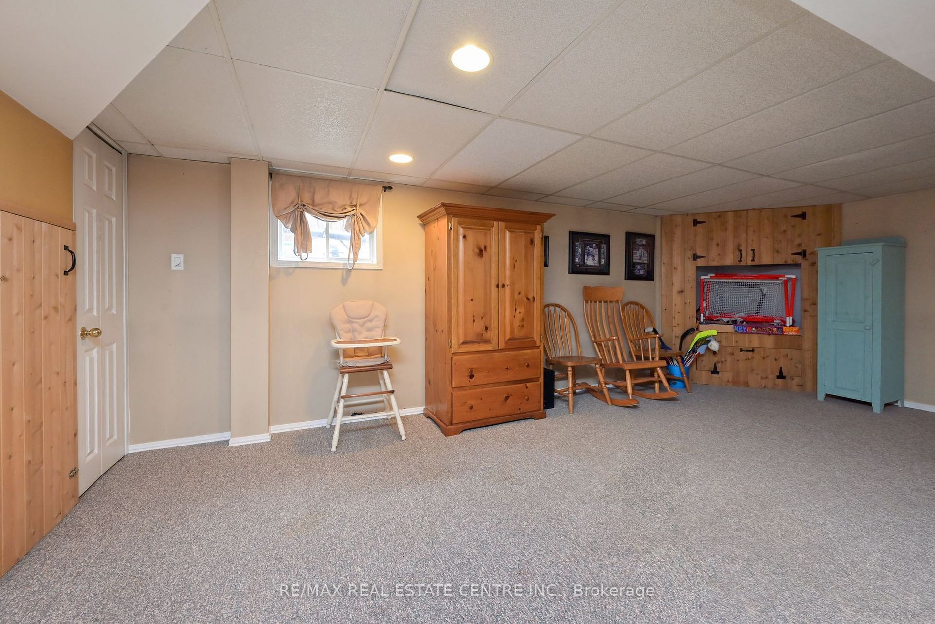 27 Spruyt Avenue