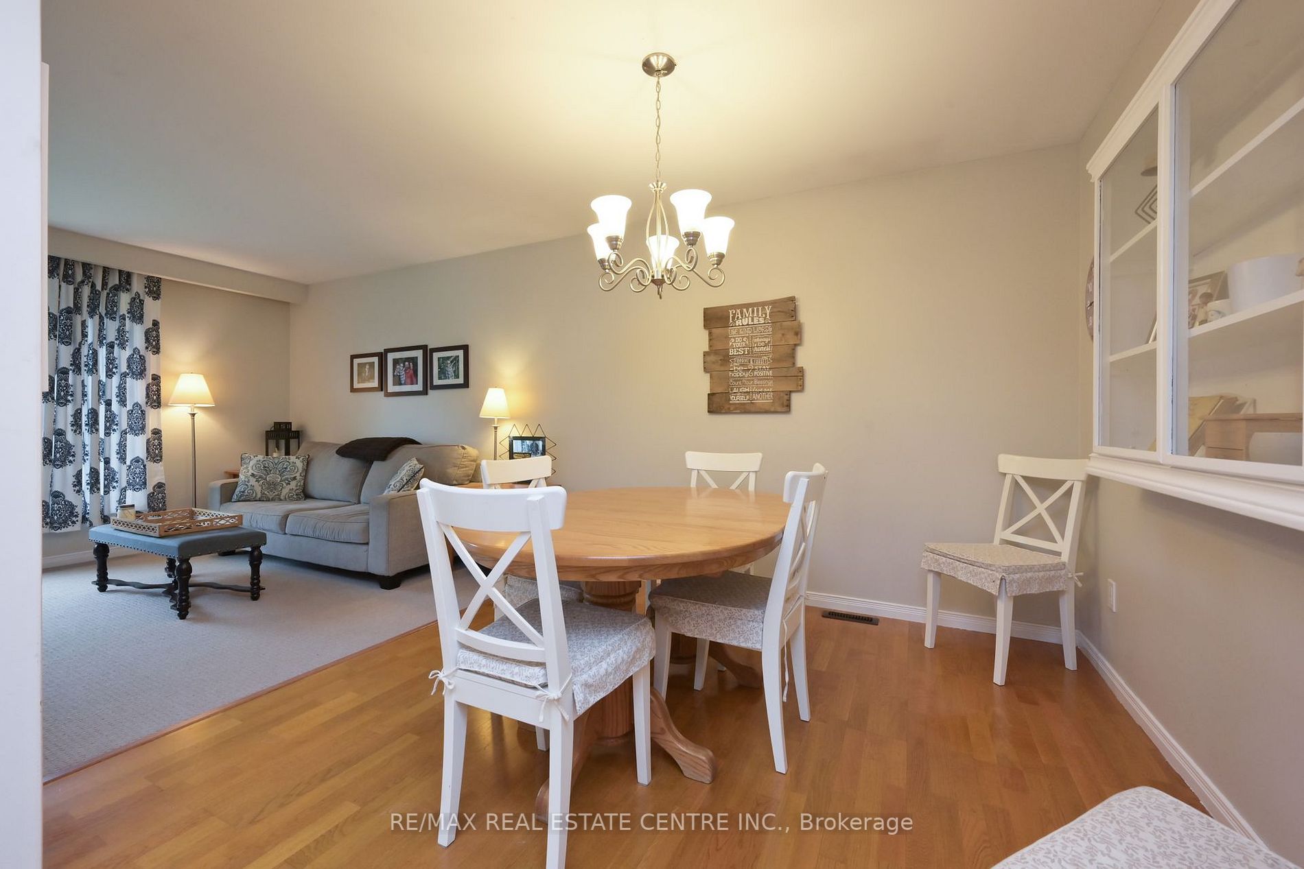 27 Spruyt Avenue