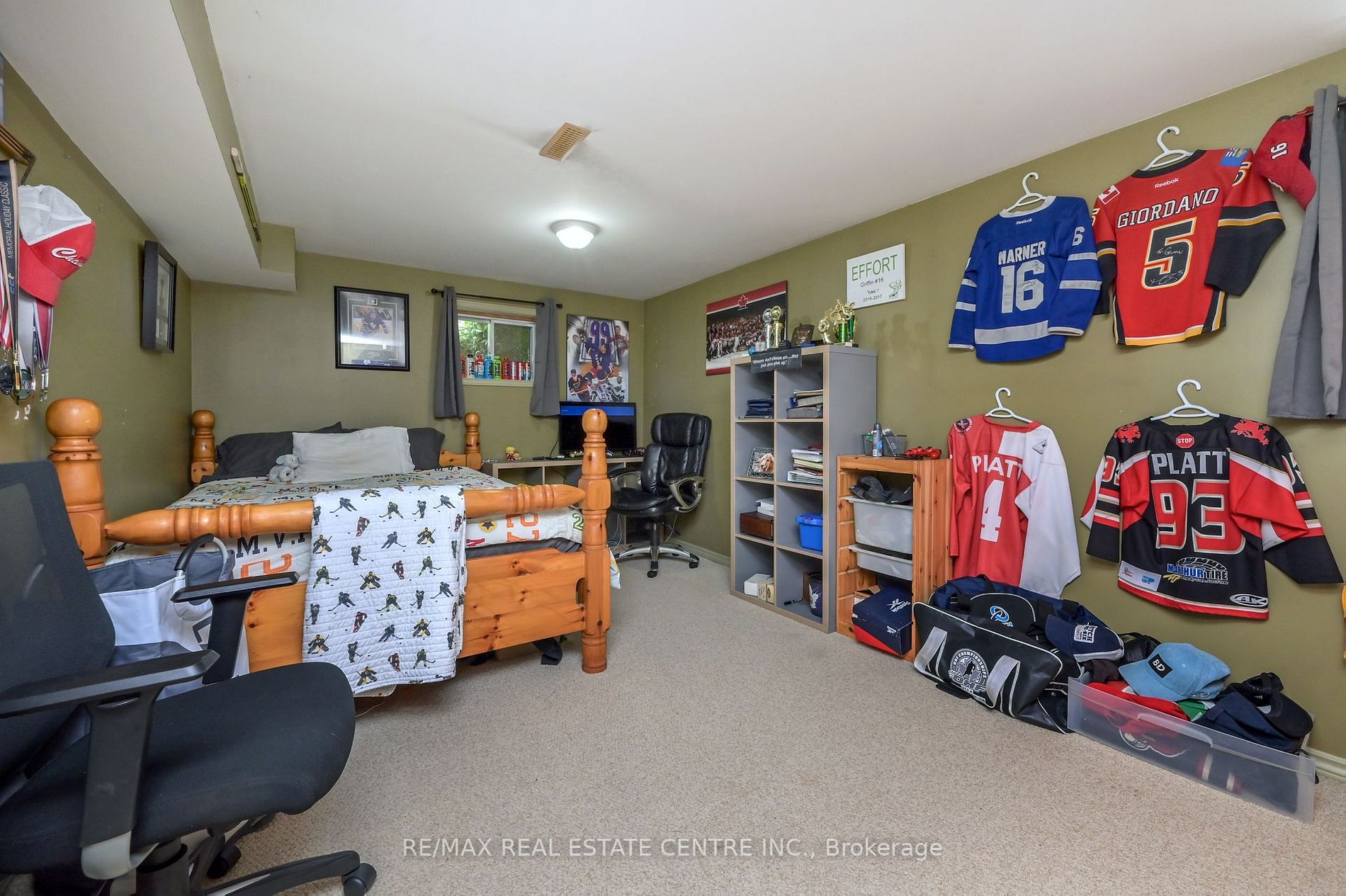 27 Spruyt Avenue