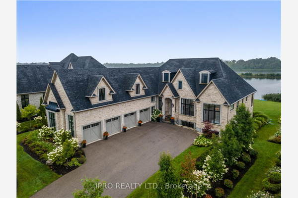 53 Heritage Lake Dr, Puslinch