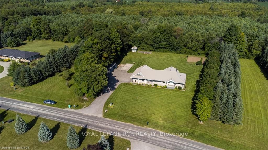 249 Blue Jay Cres