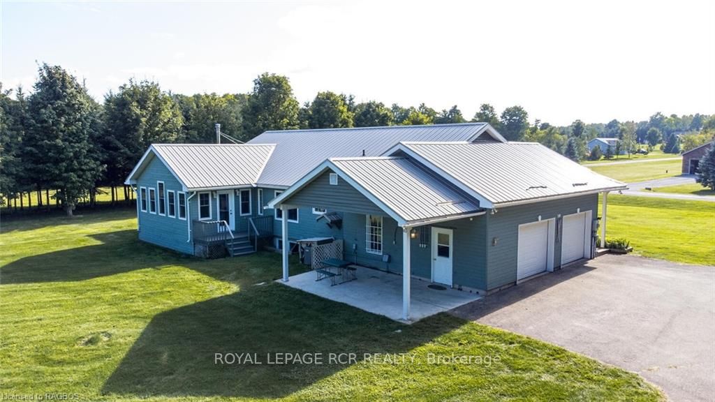 249 Blue Jay Cres