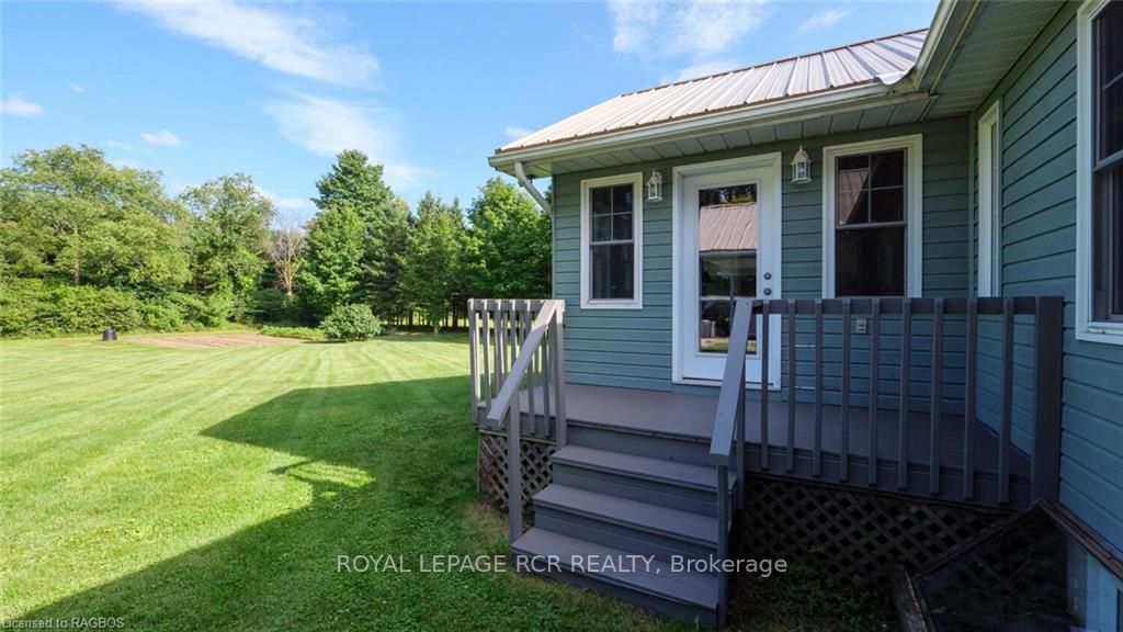 249 Blue Jay Cres