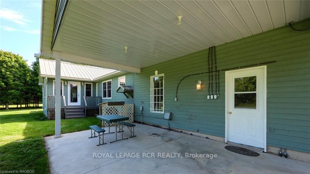 249 Blue Jay Cres