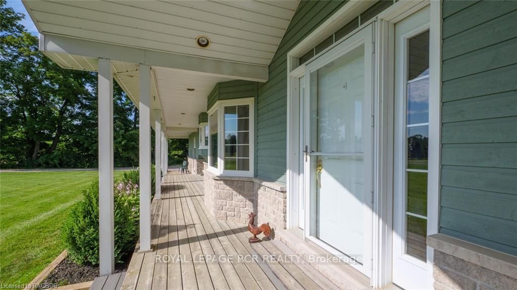 249 Blue Jay Cres