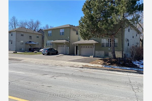 707/711 York & 55 Woodbine Cres, Hamilton