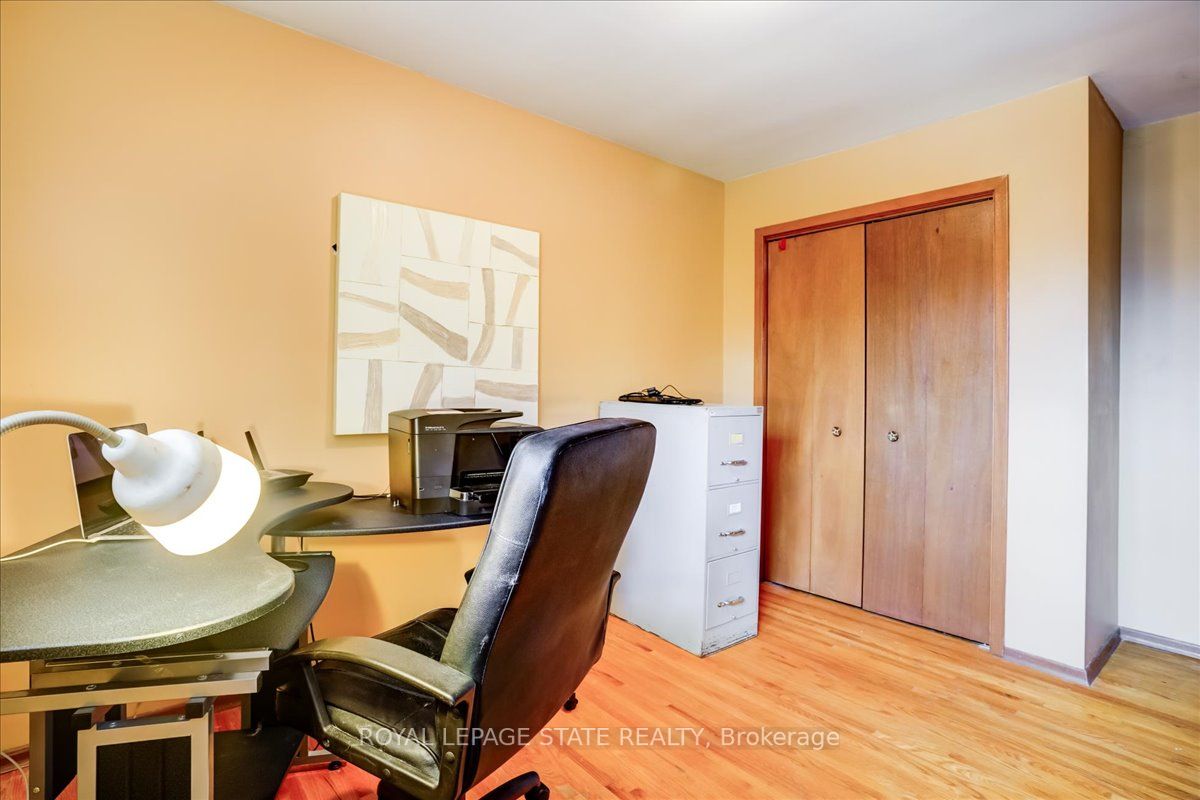 607 Iroquois Ave