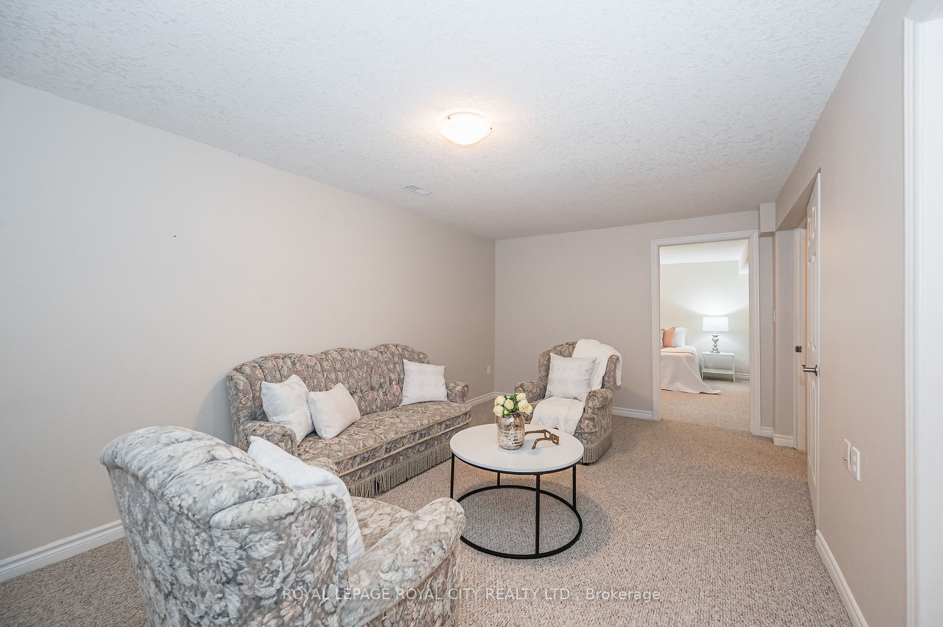 24 Beechlawn Boulevard, #N/A