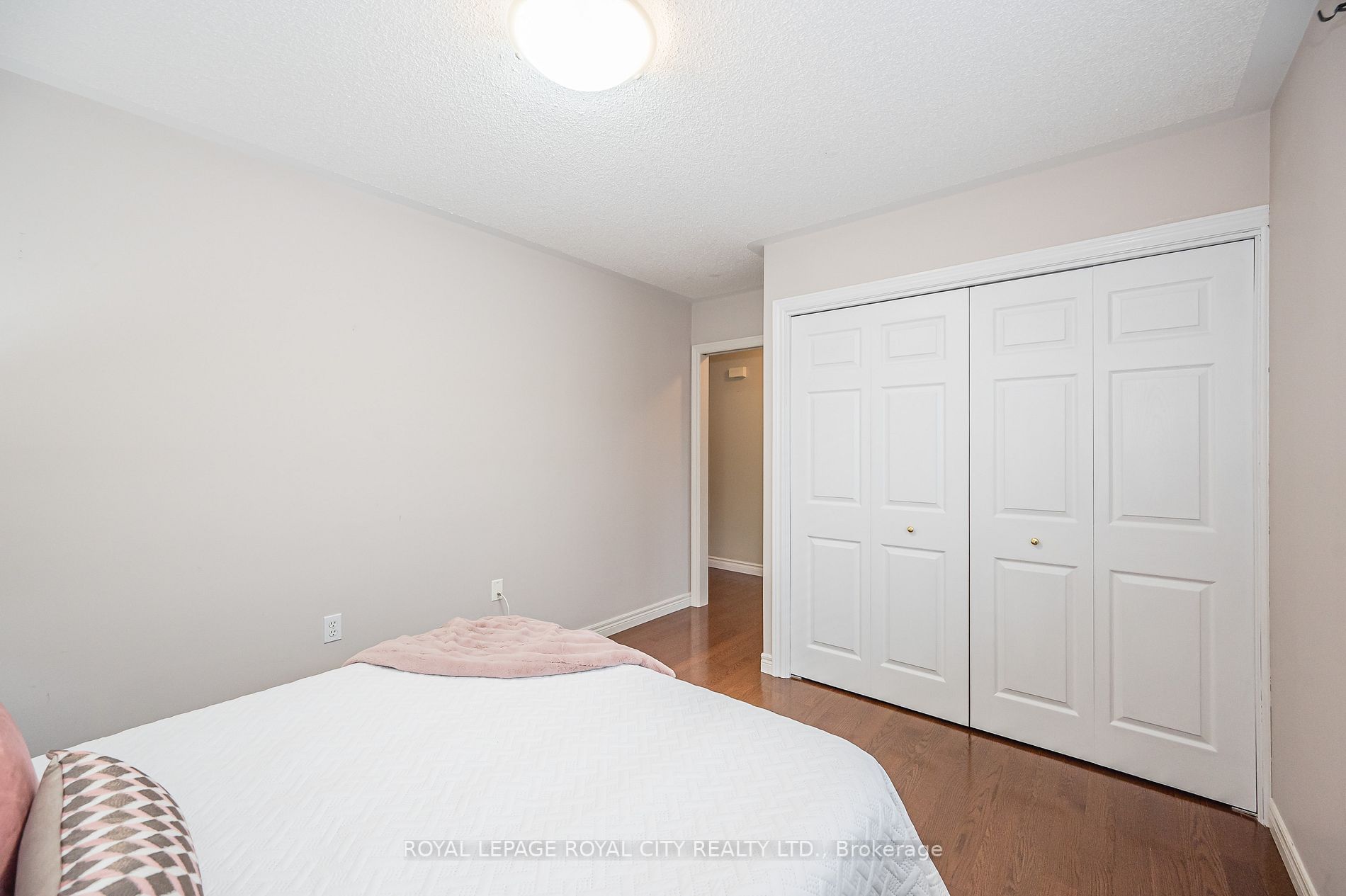 24 Beechlawn Boulevard, #N/A