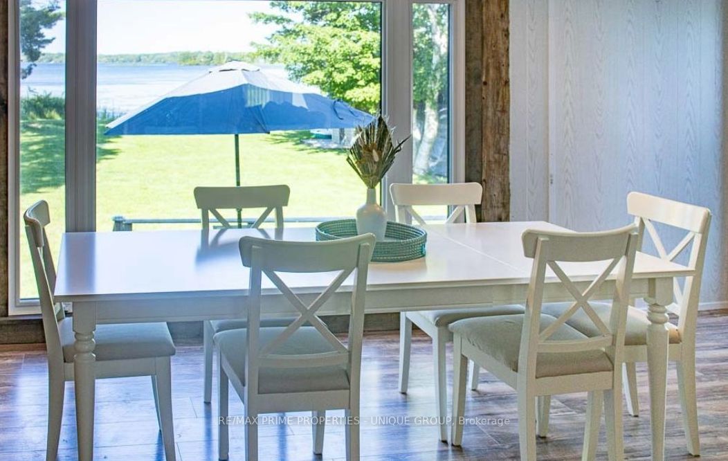 3 Lakeview Cres