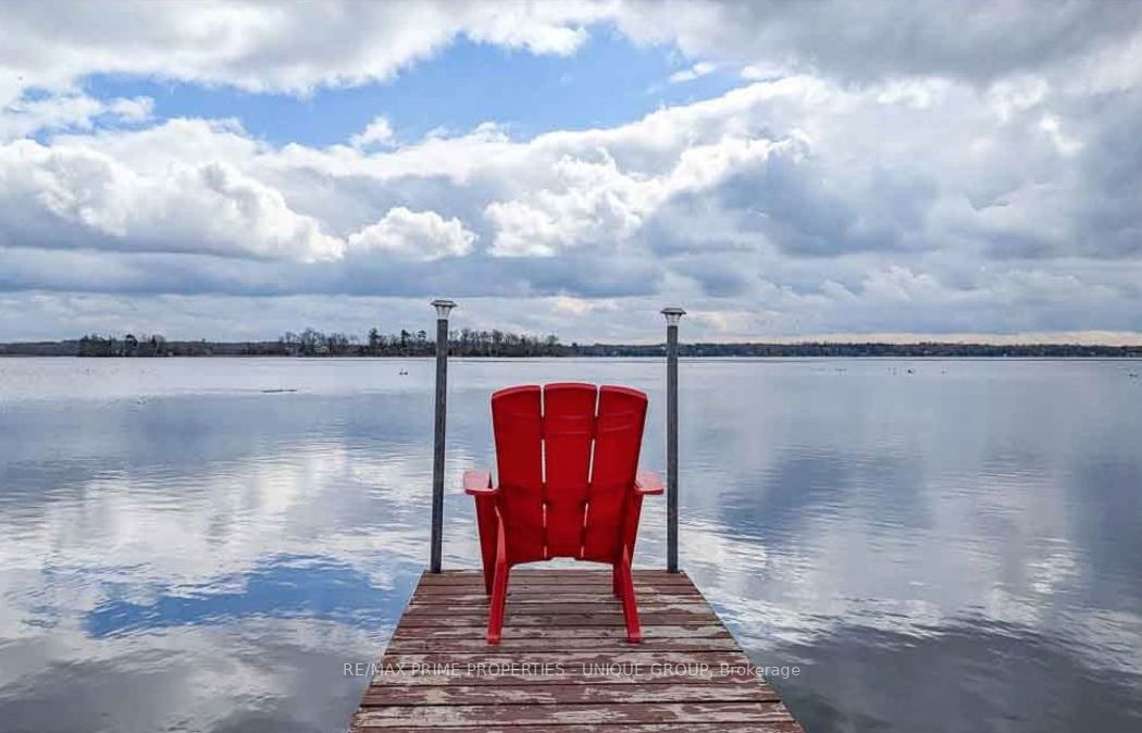3 Lakeview Cres