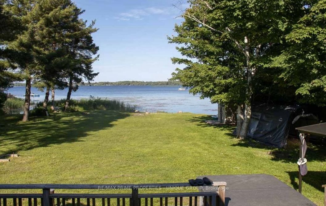 3 Lakeview Cres