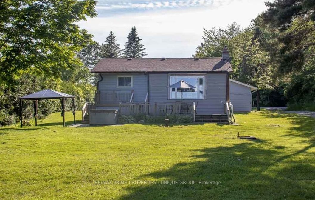 3 Lakeview Cres