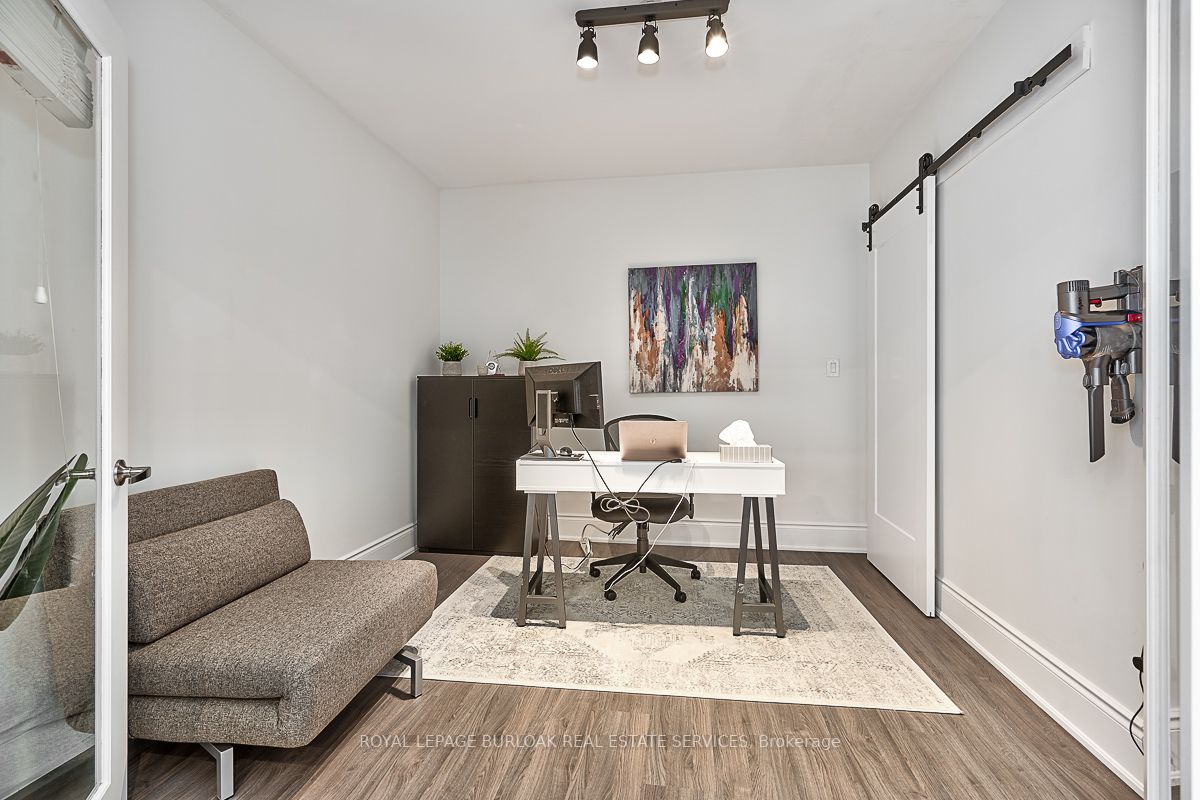 80 King William Street, #410