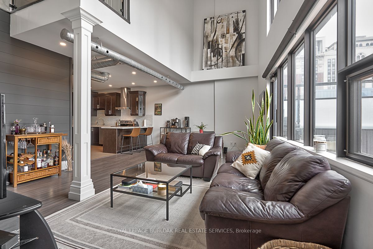 80 King William Street, #410