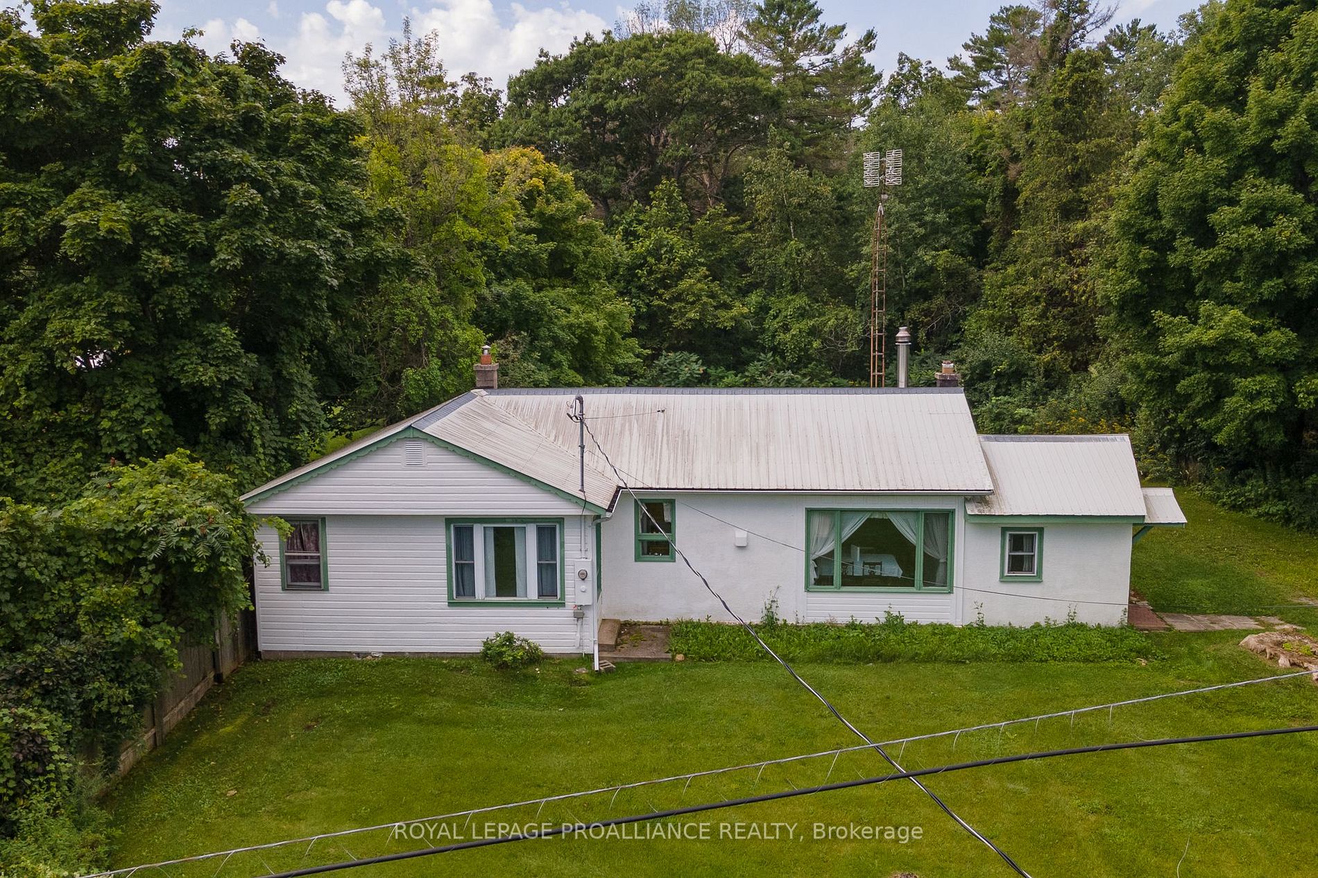 1385 County Rd 18