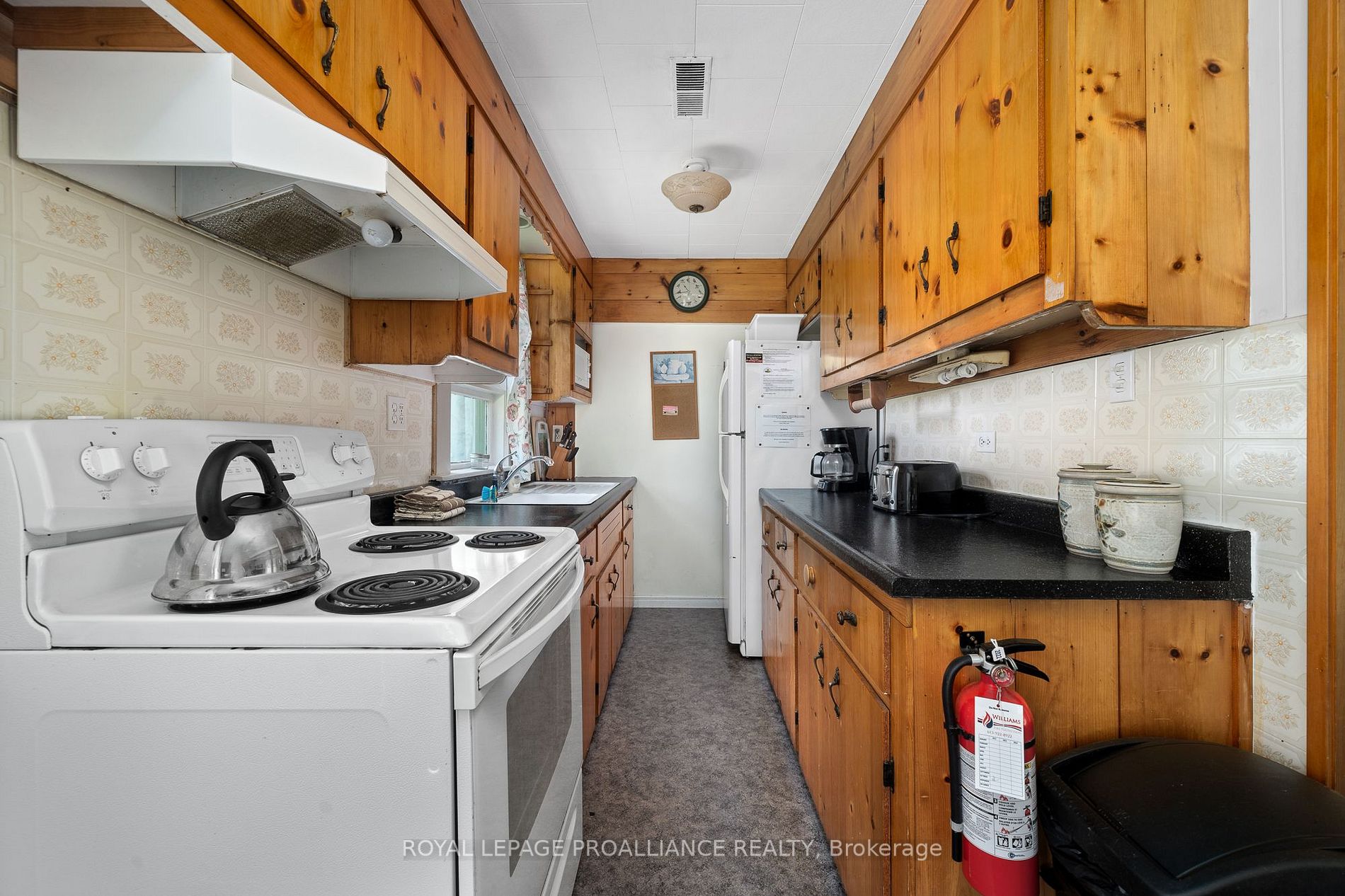 1385 County Rd 18