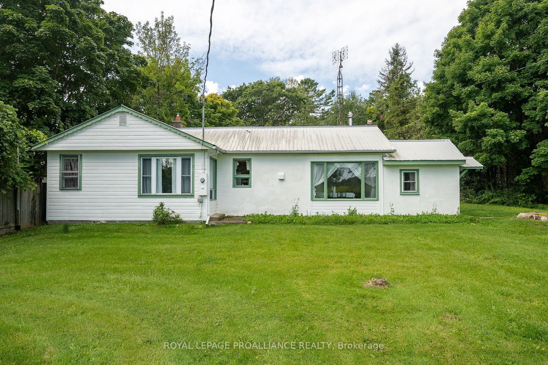 1385 County Rd 18