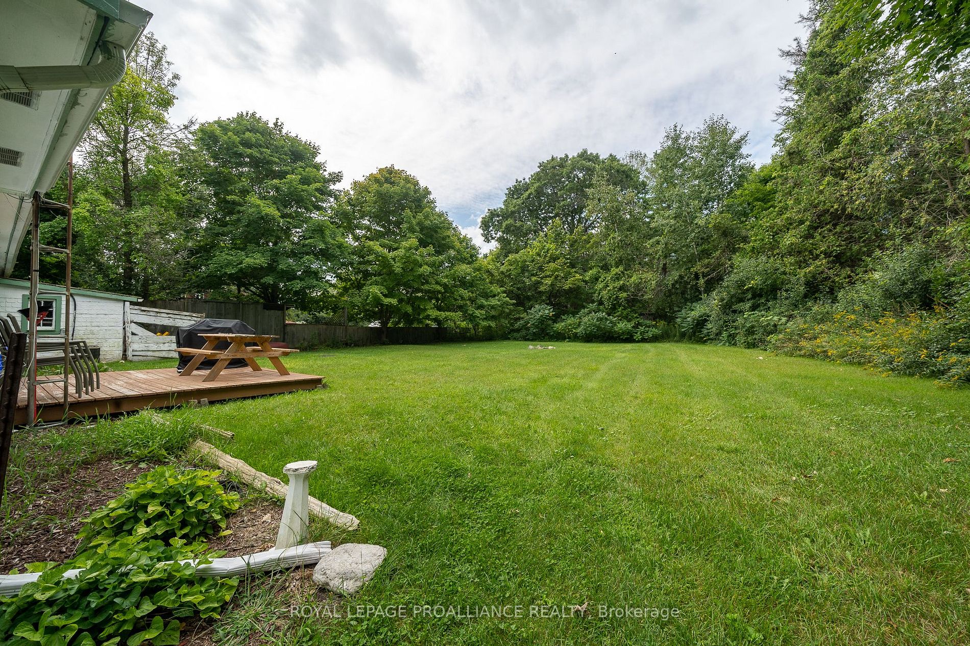 1385 County Rd 18