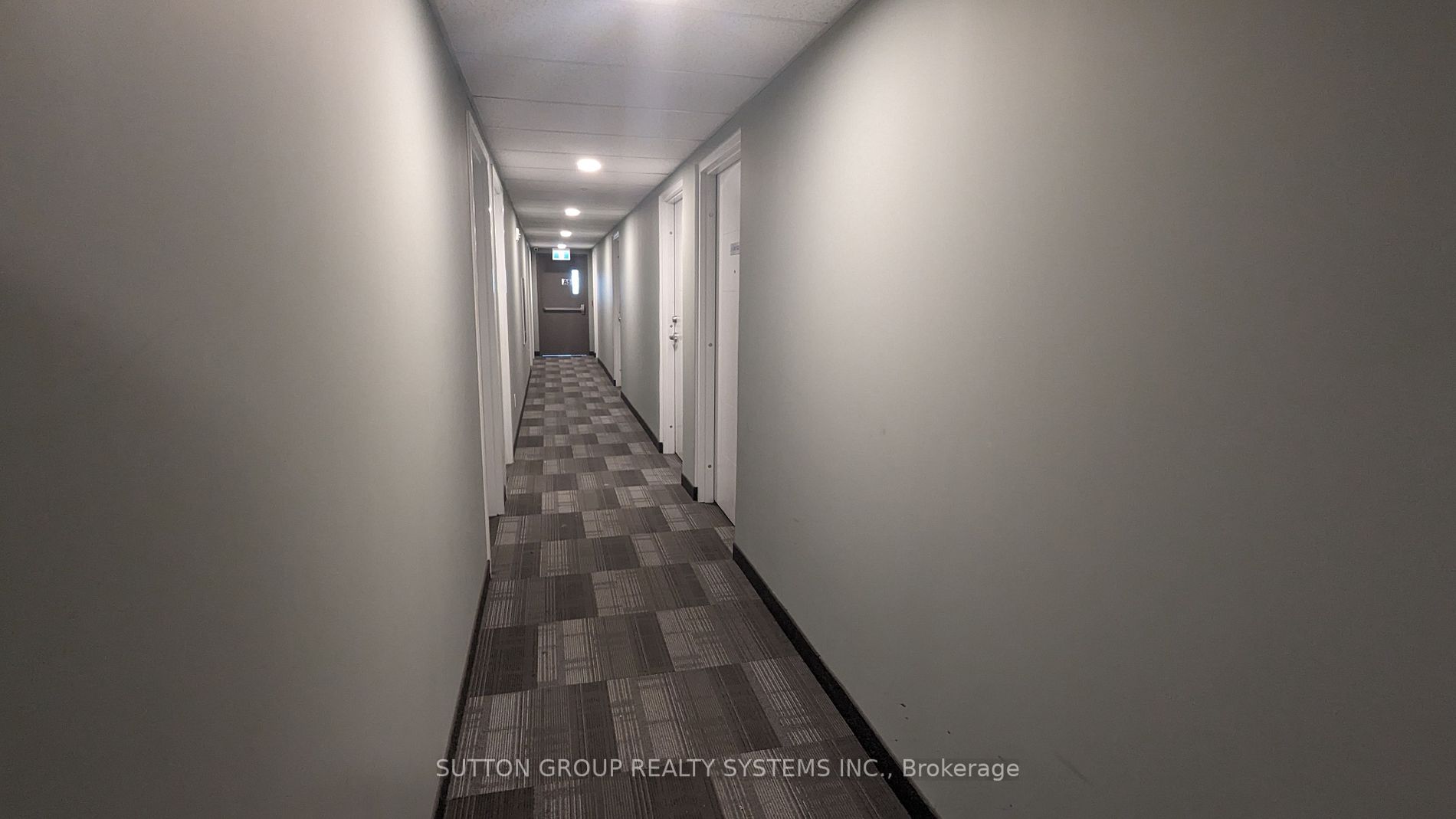 250 Albert Street, #504