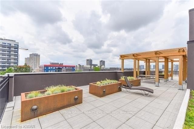 250 Albert Street, #504