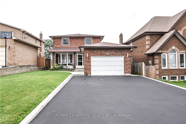 18 Quincy Crt, Hamilton