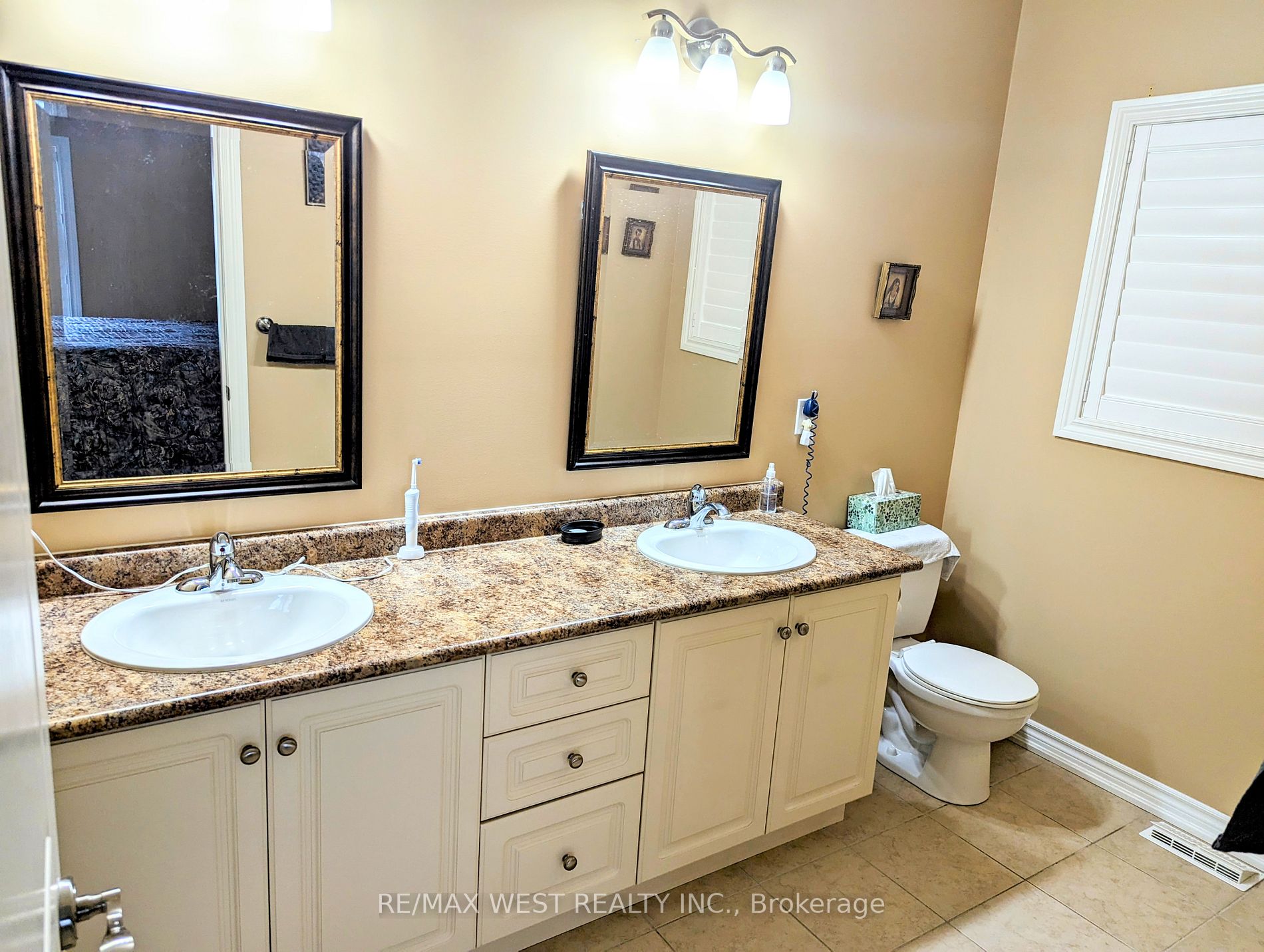 200 Kingfisher Drive, #76