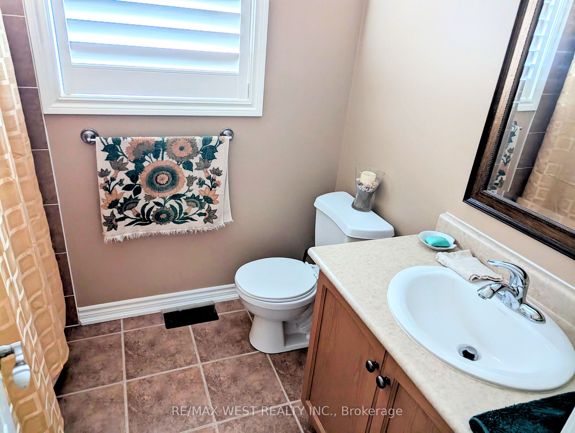 200 Kingfisher Drive, #76