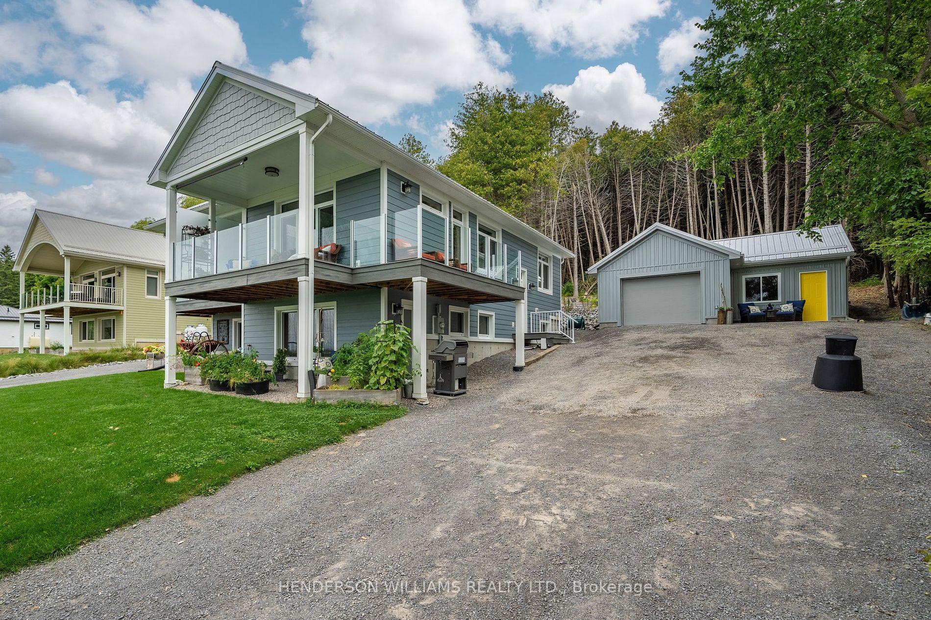 12399 Loyalist Pkwy