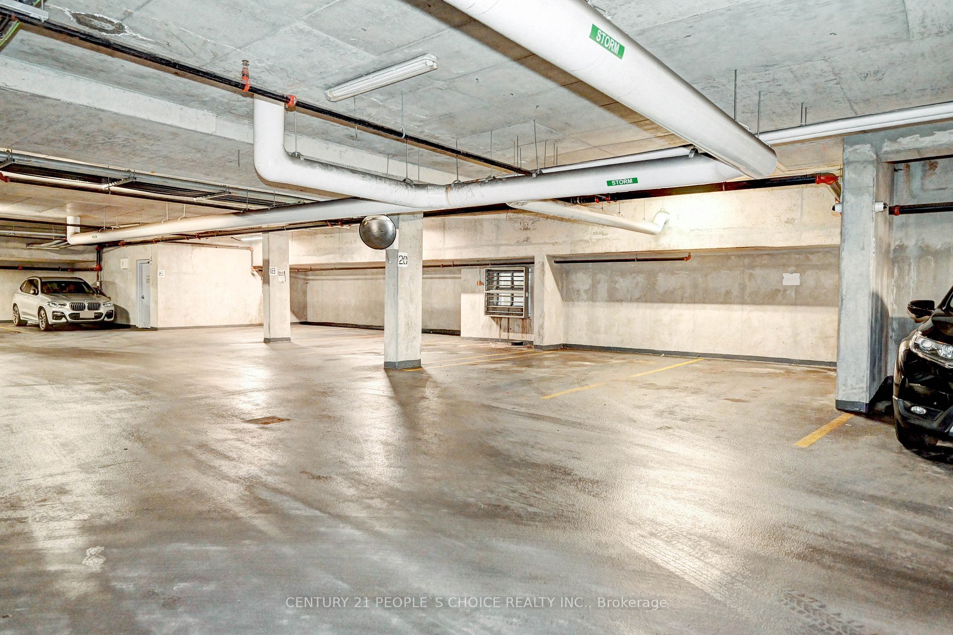 158 King Street N, #907