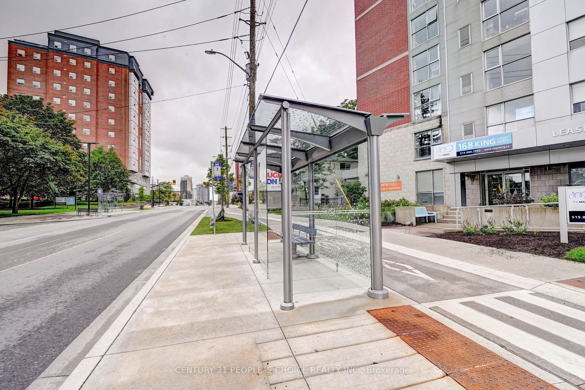 158 King Street N, #907