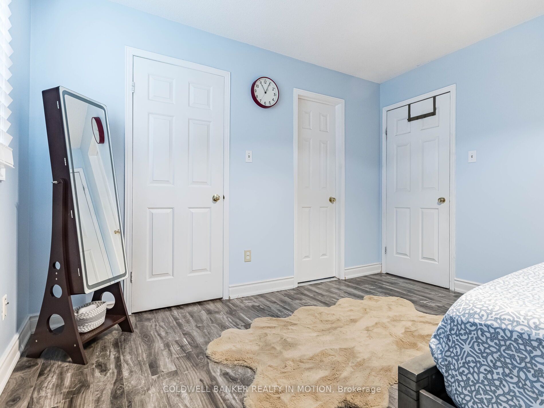 618 Barton Street, #18