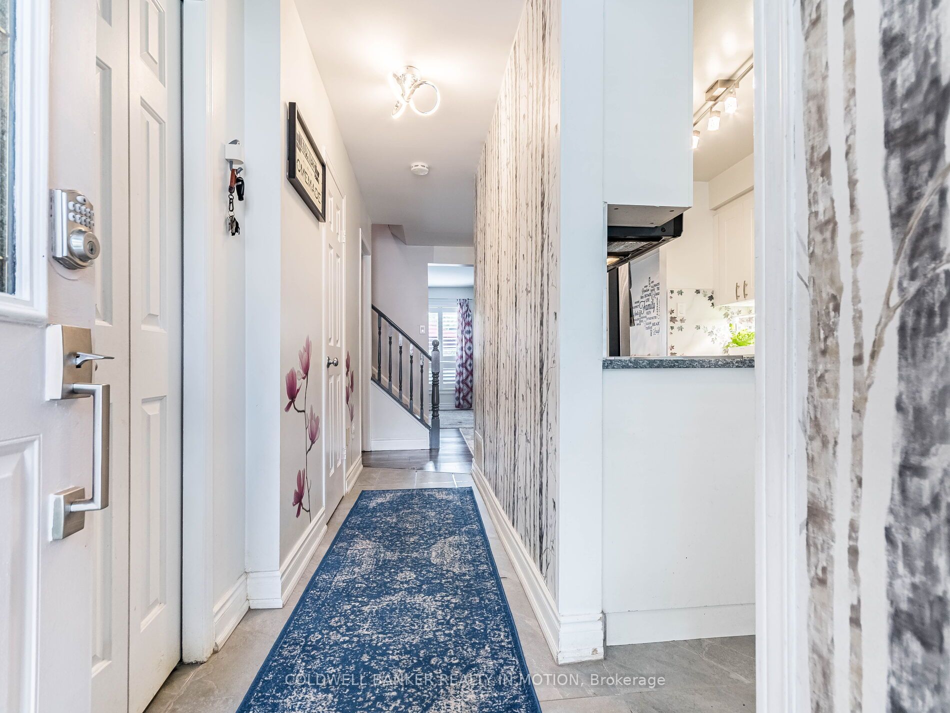 618 Barton Street, #18