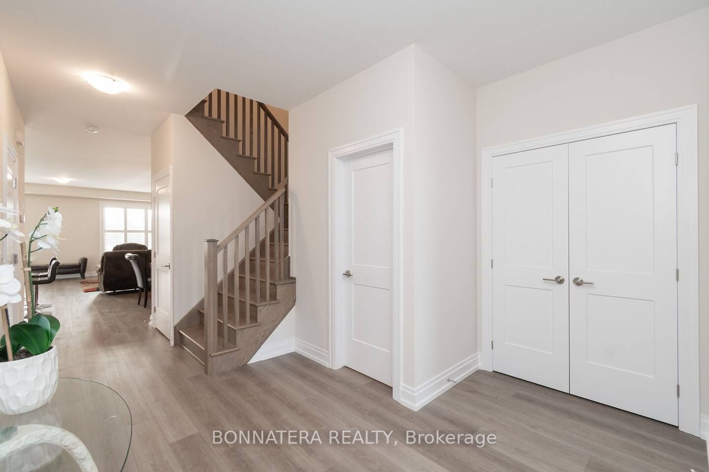 70 Great Falls Blvd