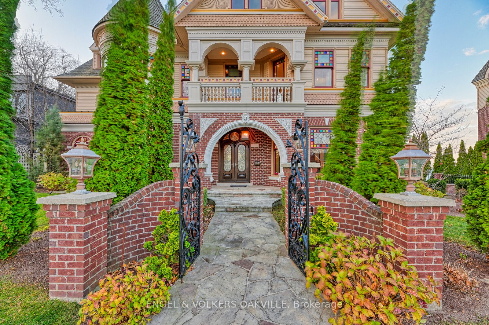 22 Bayview Dr