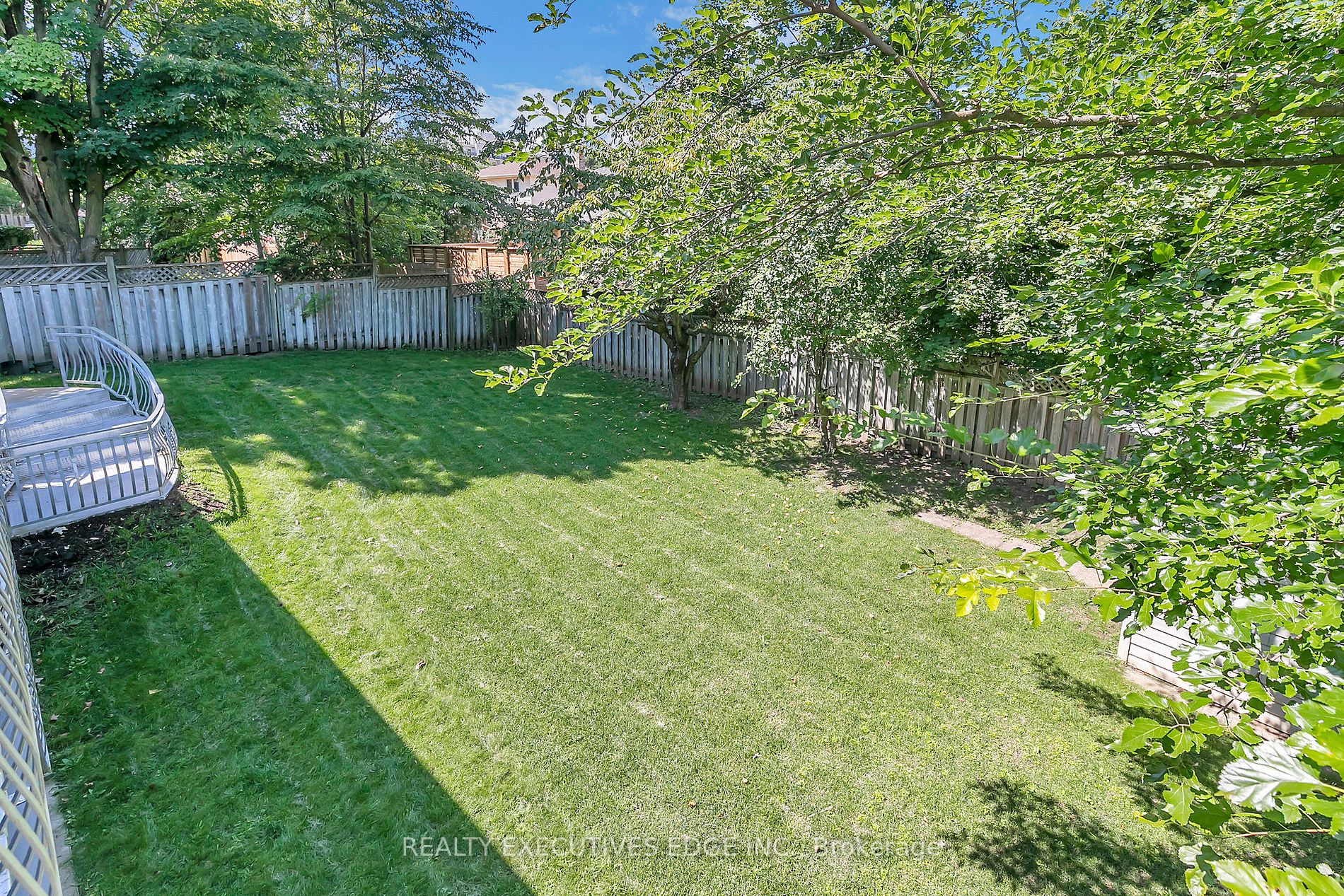 20 Cherrywood Drive