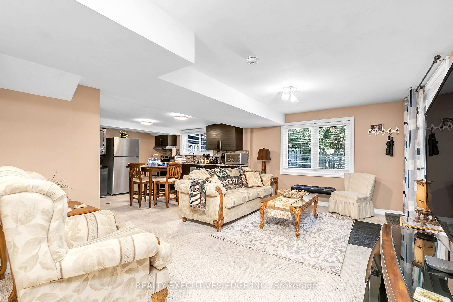 20 Cherrywood Drive