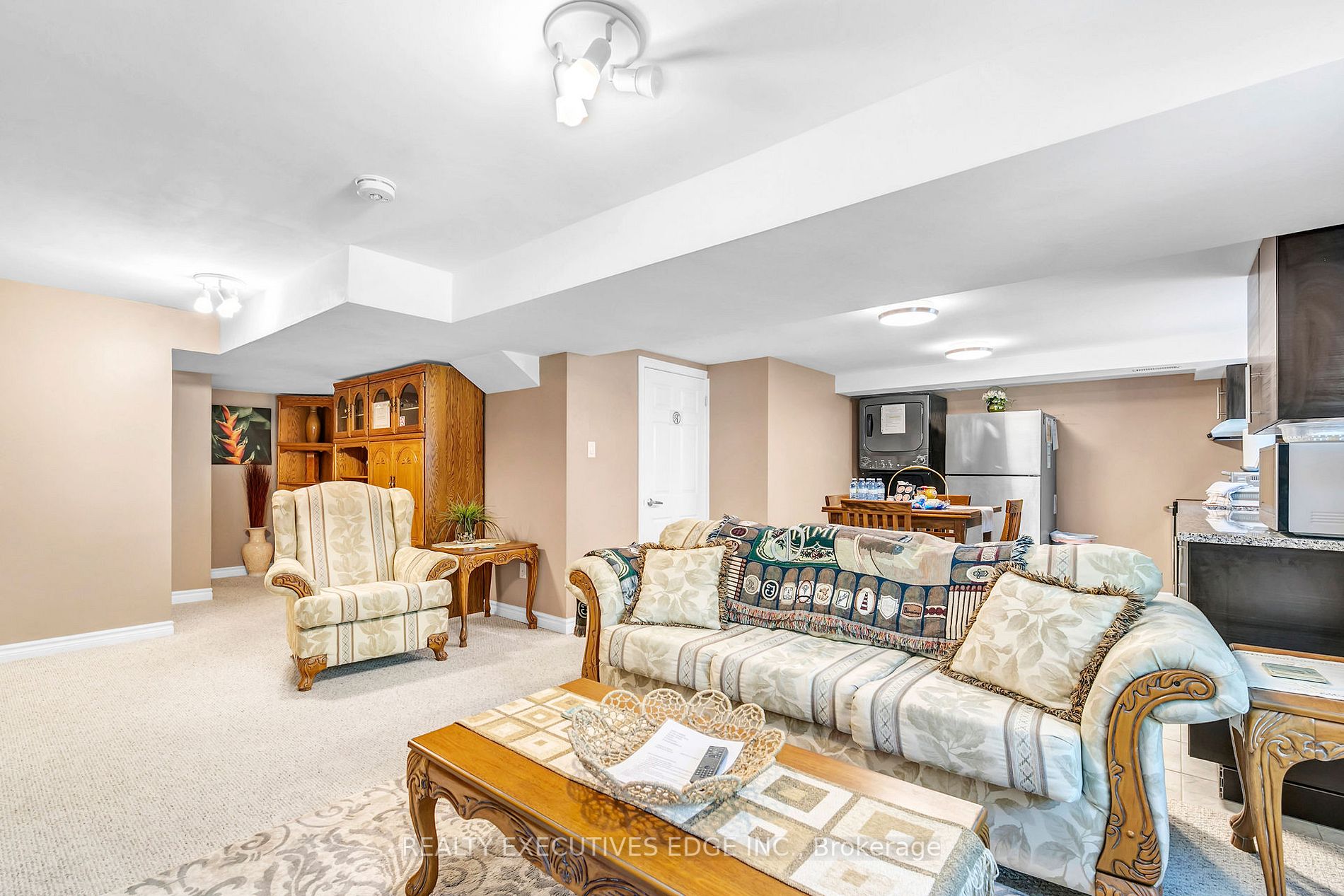 20 Cherrywood Drive