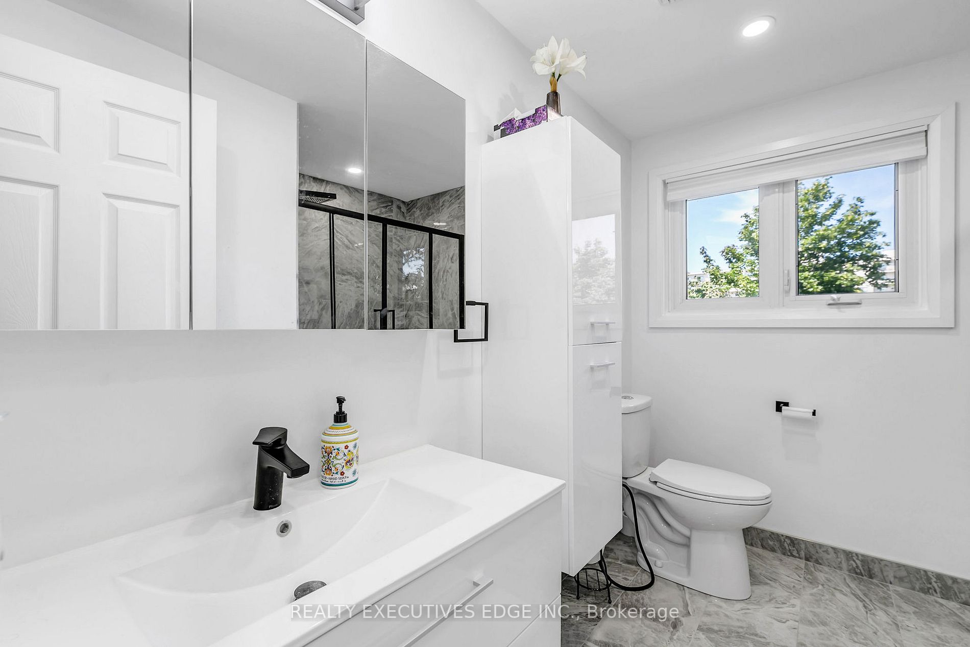 20 Cherrywood Drive