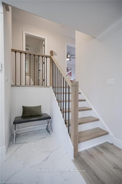 1 Shoreline Dr