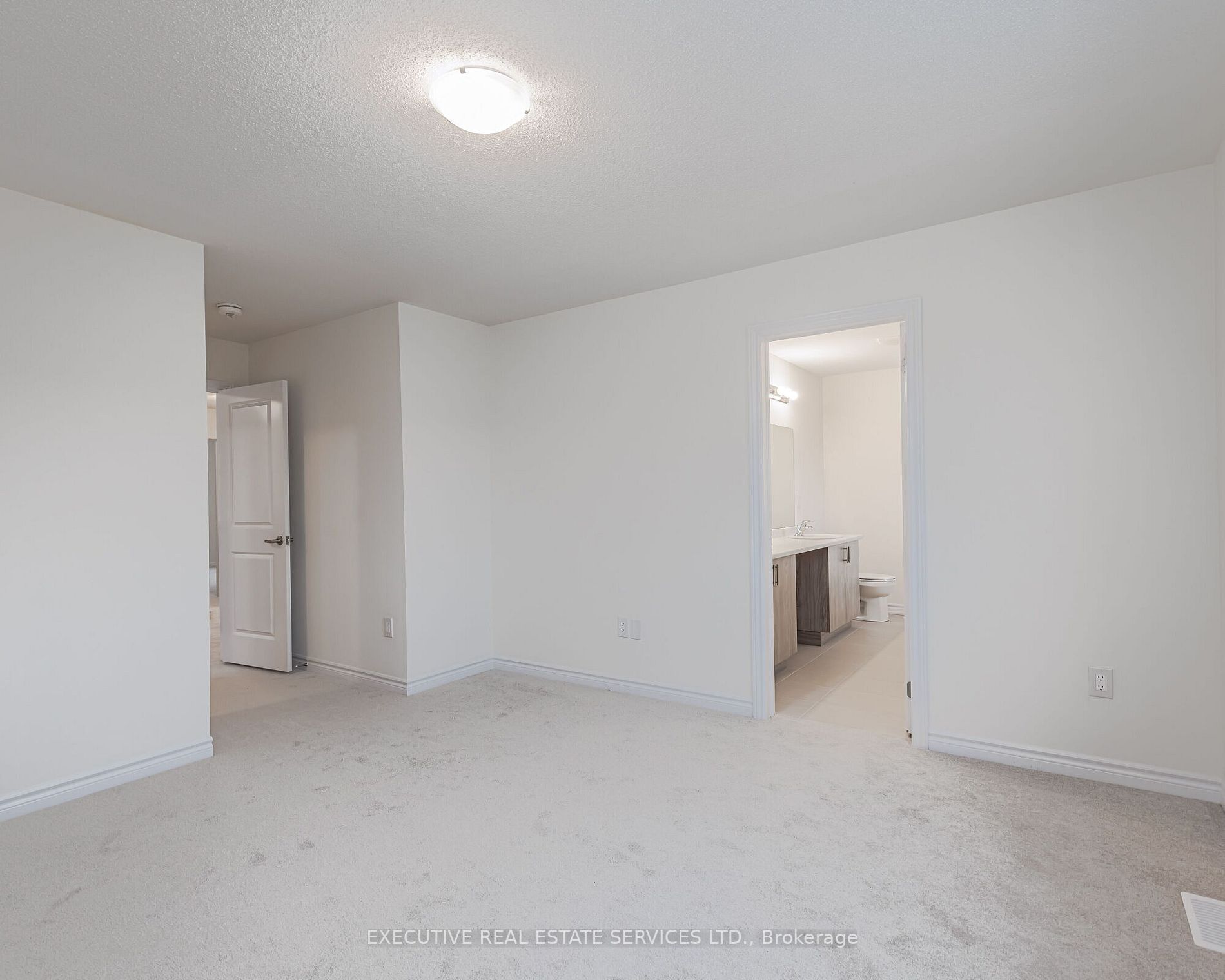 Listing X6774218 - Large Photo # 21