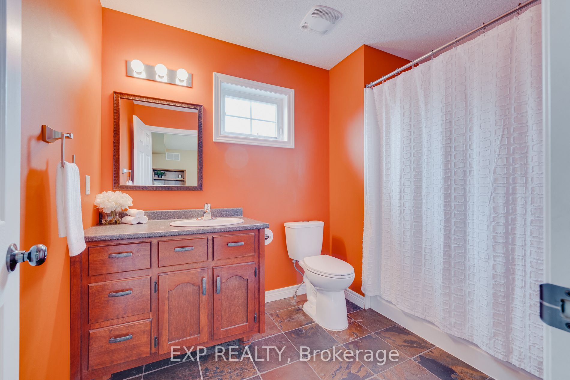 1 Carere Crescent