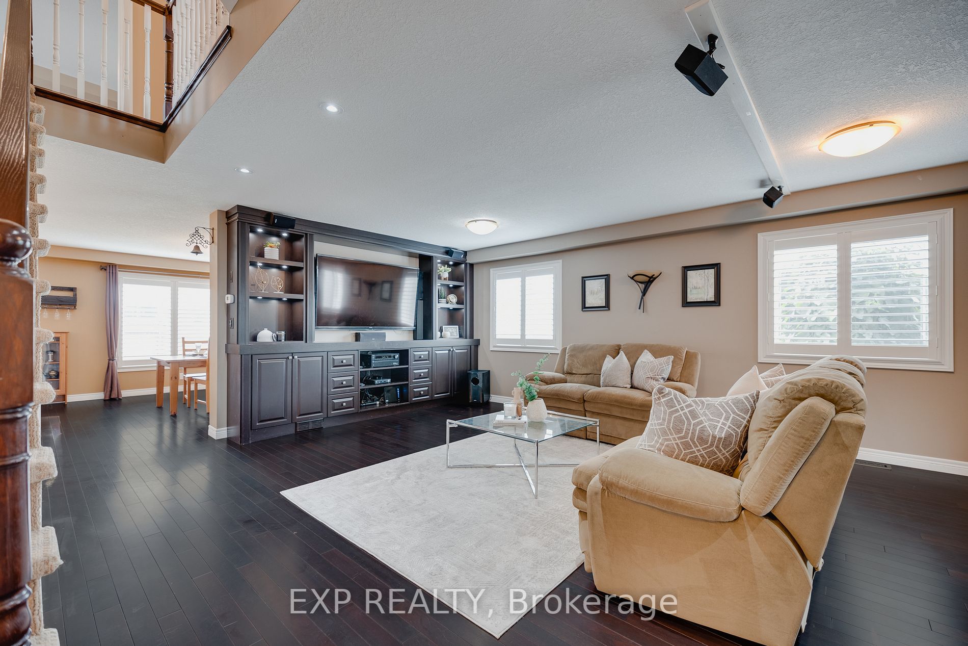 1 Carere Crescent
